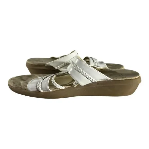 Wear Ever Freeda White Wedge Sandals Women’s Thongs Shoes 10M Slip On - Picture 8 of 10